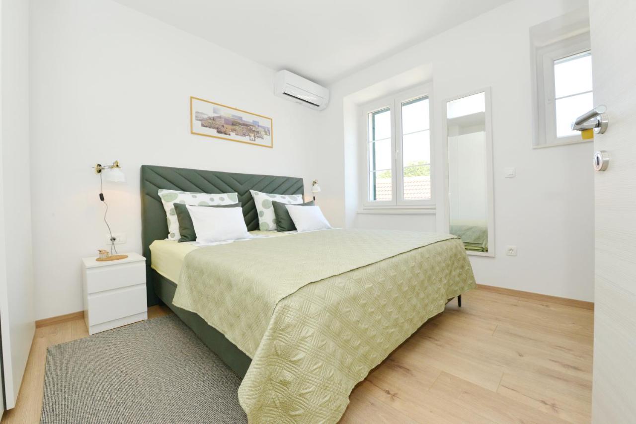 Apartman Junona - Poluotok Na Dlanu Zadar Exteriér fotografie